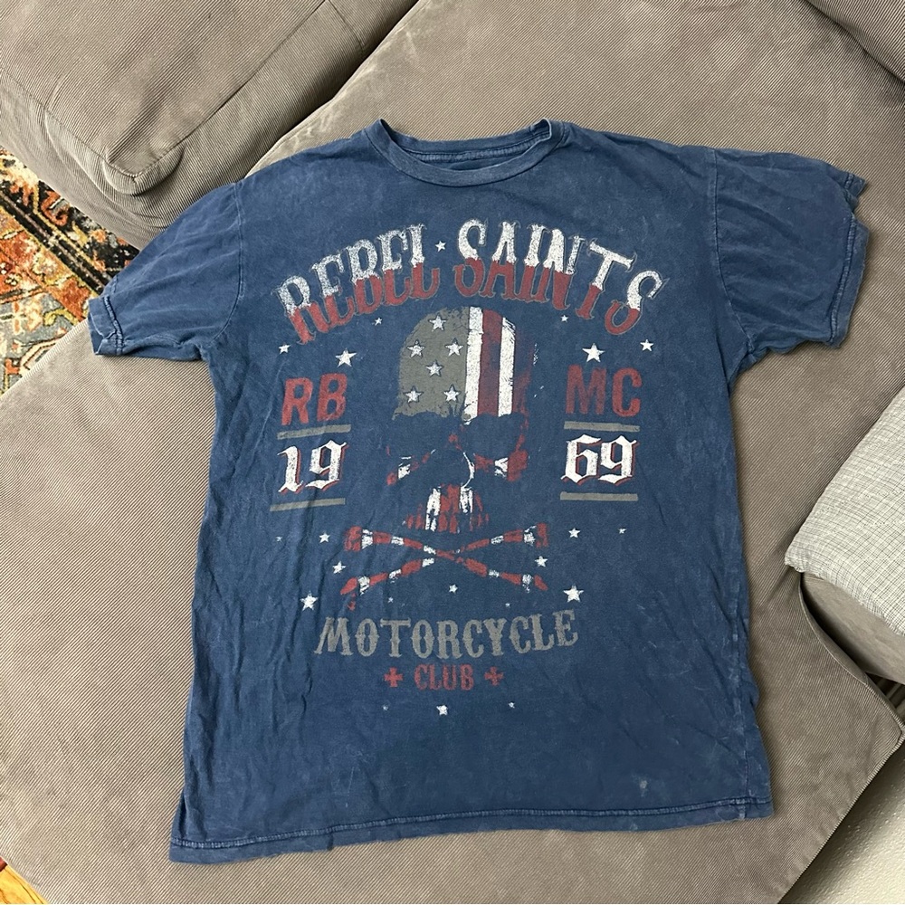 Rebel Saints Motorcycle Club American Flag Skull Blue Distressed Shirt Large